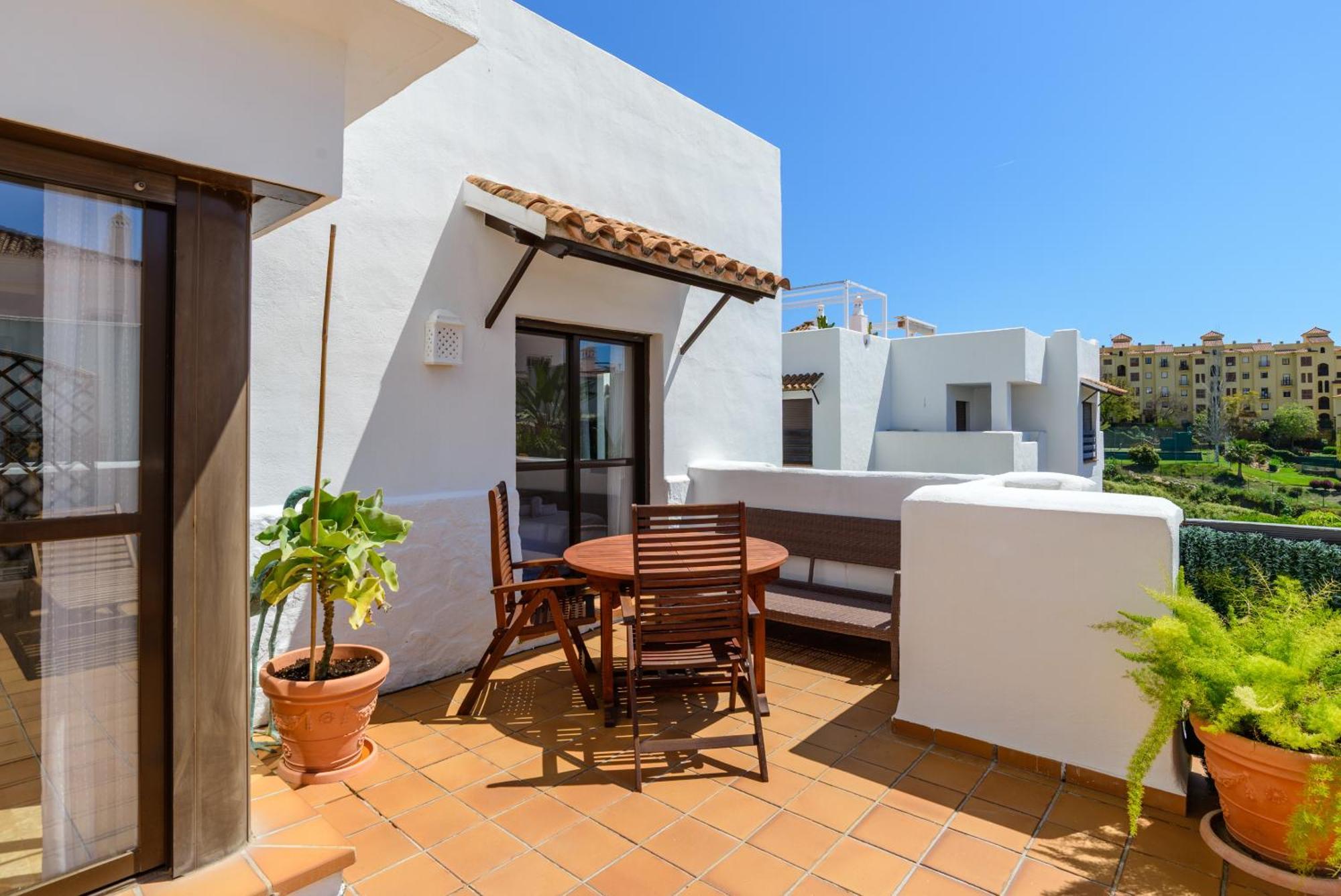 Golf Hills Bed & Breakfast Estepona Ngoại thất bức ảnh