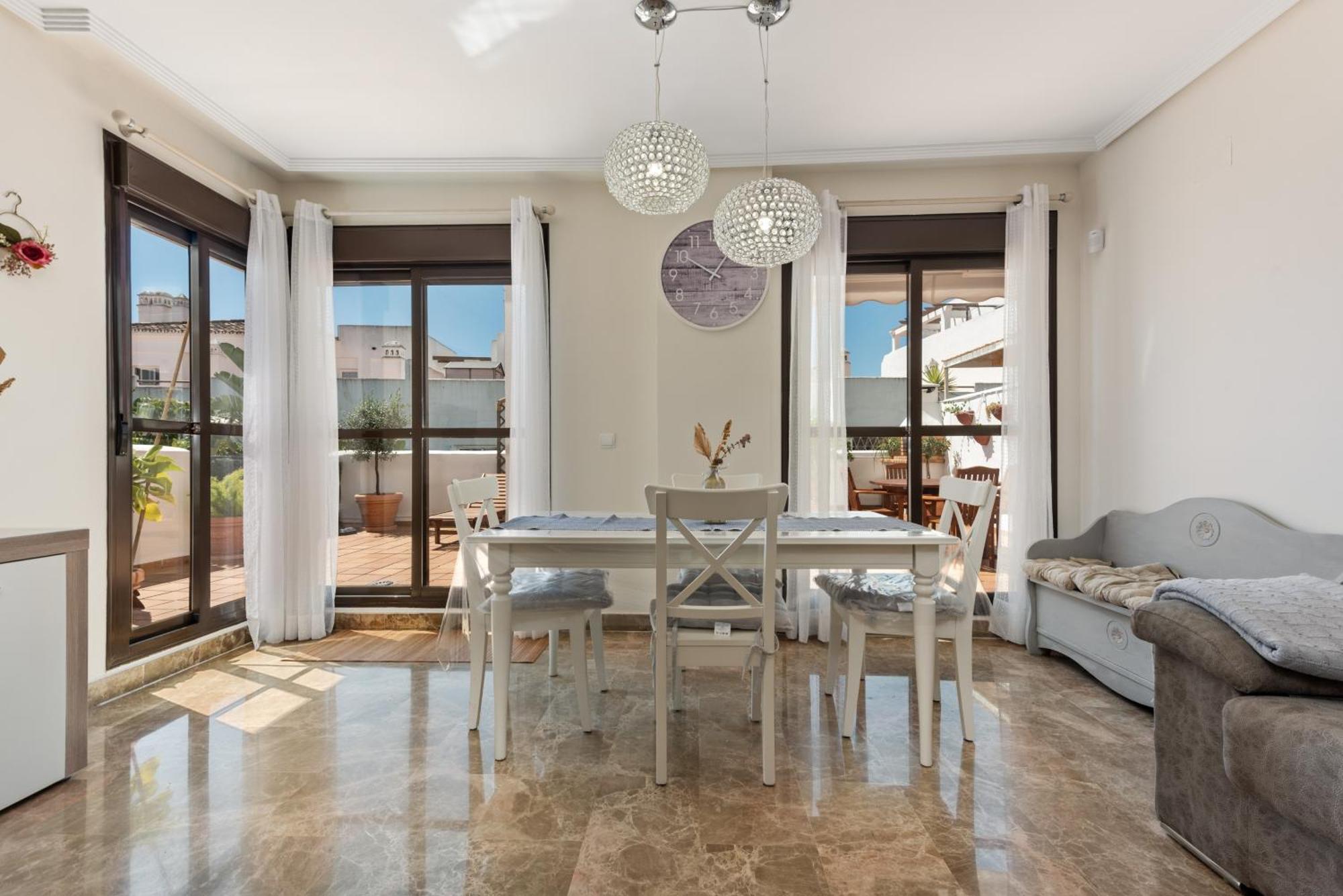 Golf Hills Bed & Breakfast Estepona Ngoại thất bức ảnh